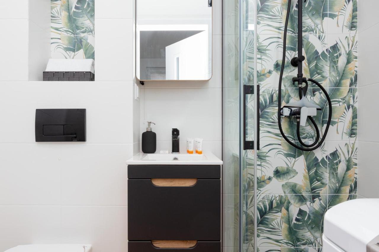 Studio Apartment Ochota Siemienskiego By Noclegi Renters ワルシャワ エクステリア 写真